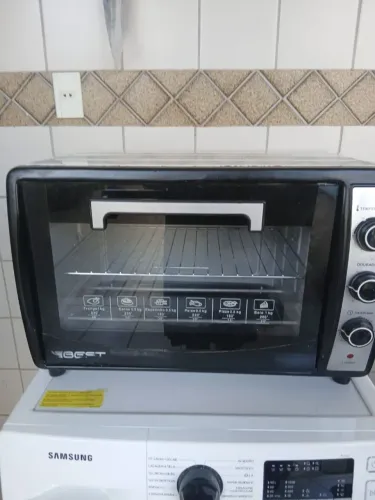 Forno elétrico grande