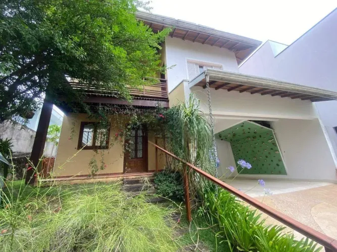 Casa de Condomínio a venda e locação com 3 Quartos e 4 banheiros, 270 m² Vinhedo/SP