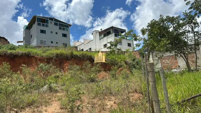 Lote à Venda em Novo Retiro, Esmeraldas ? Vista para LMG-808, 761,59m²