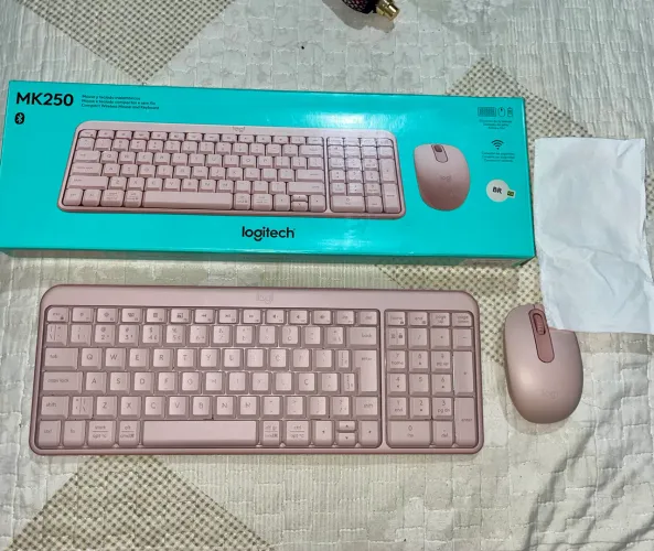 Teclado e Mouse sem fio, Bluetooth, MK250, Rosa, 920-013518, Logitech CX 1 UN