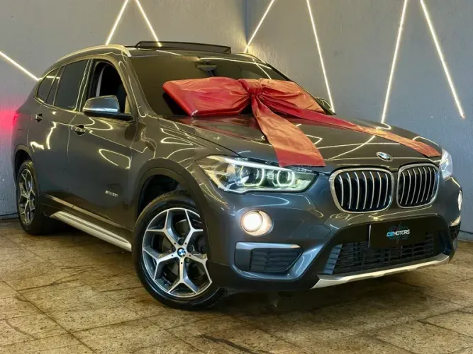 BMW X1 Sdrive 20I X-line 2.0 TB Active Flex 2018