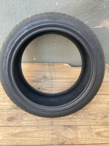 Pneu 225/45/18