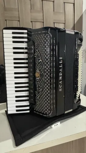 Scandalli super 6 L