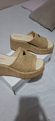 Tamanco Prada