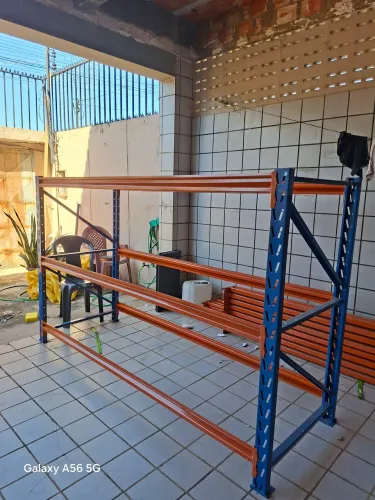 VENDO MINI PORTA PALLET MED 1.5 DE ALTUTA 2.2 DE LARGURA COM 0.80 DE PROFUNDIDADE