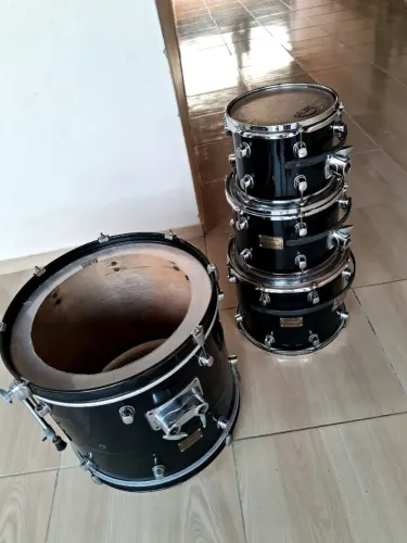 Vendo corpo de bateria michael brilliant, apenas oque está na foto!