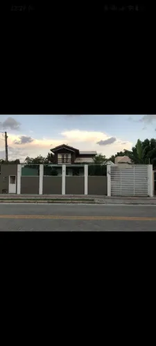Casa na Praia de Bombinhas.