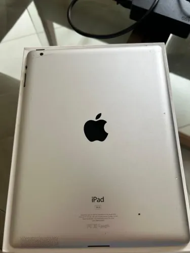 Ipad 2 - 16 gb - WIFI - IOS 9.3.2 - Modelo (A 1395)