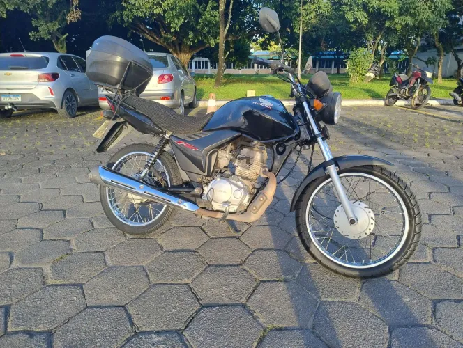 Vendo essa Linda Moto pra Facilitar sua Vida!