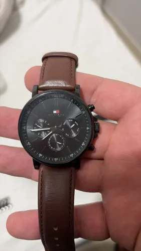 Relógio Tommy Hilfiger Masculino Couro Marrom 1710704