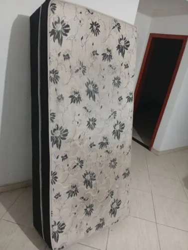 Chega pra perto e bora fechar negócio.