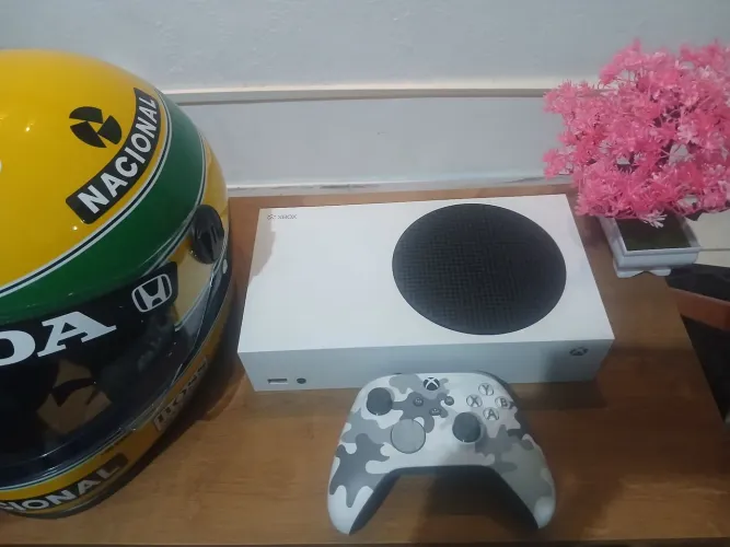 Xbox Series S + volante Logitech G920