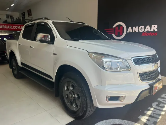 Chevrolet S10 Pick-up LTZ 2.4 F.power 4X2 CD 2014