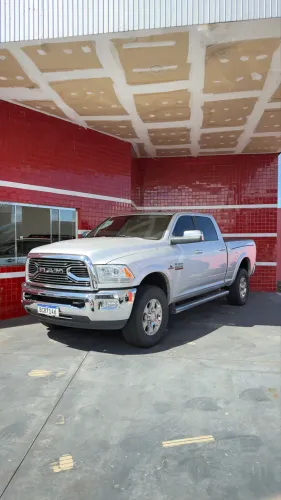 Ram 2500 Laramie 6.7 TDI CD 4X4 Diesel 2018