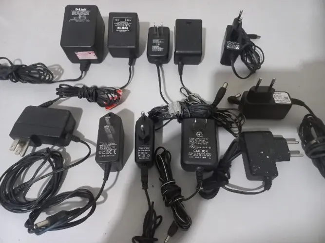 Lote Fontes Diversas 5V - 6V - 7,5V - 9V - 12V e 22V