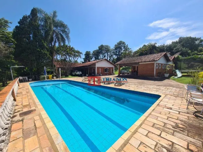 Chácara com 4 dormitórios à venda, 10000 m² por R$ 1.950.000,00 - Floresta Escura - Águas