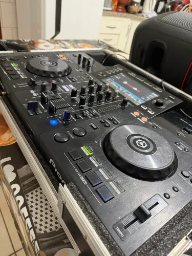 Controladora XDJ RR com Case