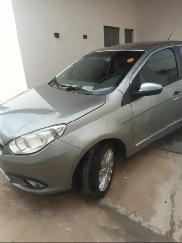 Fiat Grand Siena Essence 1.6 Flex 16V 2015