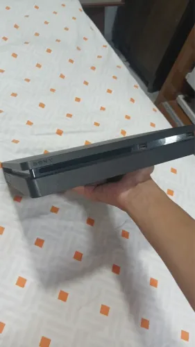 PS4 SLIM 1TB DE ARMAZENAMENTO