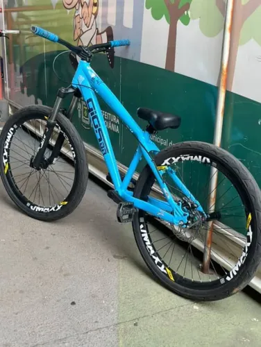 Gios 4 trix. Troco por iPhone e aceito ofertas 