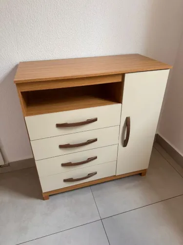 Cômoda 4 gavetas Com sapateira