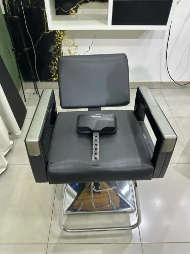 Vendo cadeira dompel valor nova 1748,00 vendo por 650,00
