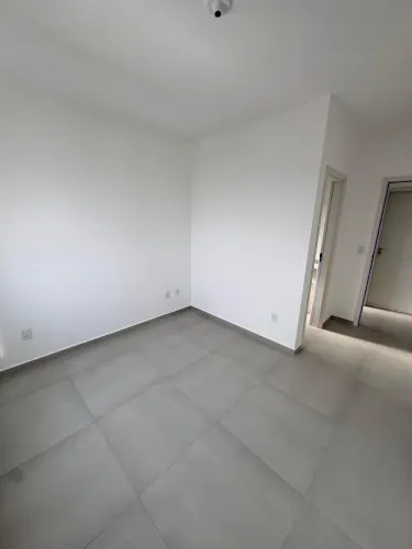 Apartamento com preço de oportunidade no Romeu Haik