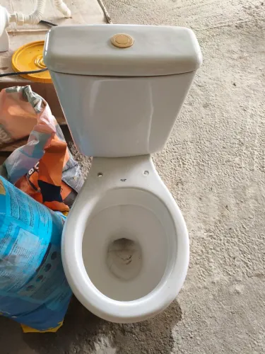 Vaso sanitário com caixa acoplada 