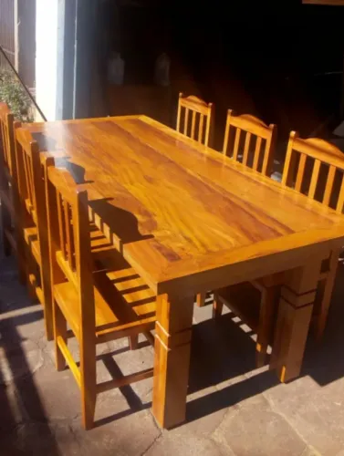 Conjunto de peroba