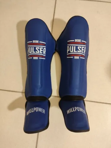 Caneleiras para Muay thai/Kickboxing Pulser 30mm