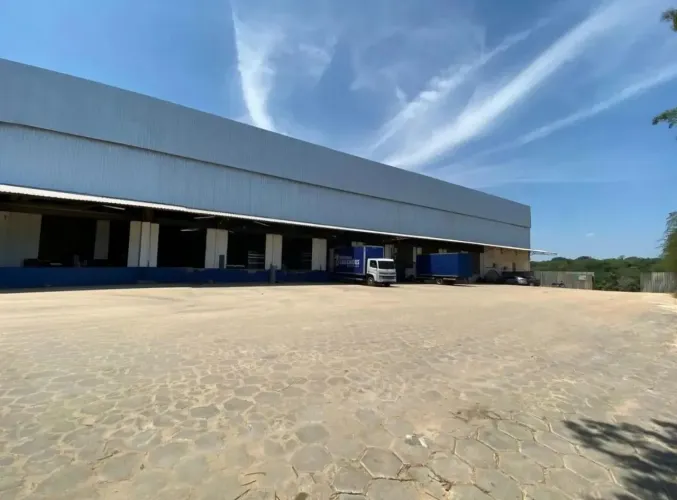 GALPÃO LOGÍSTICO P/ LOCAÇÃO MED. 2350 M2 IDEAL LOGÍSTICA PRÓXIMO TORQUATO TAPAJÓS!