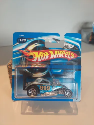Hot Wheels Fiat 500C (Lacrado)