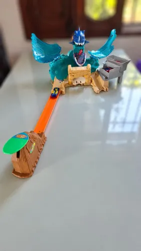 Pista Hot Wheels Tubarão Completa - Excelente Estado