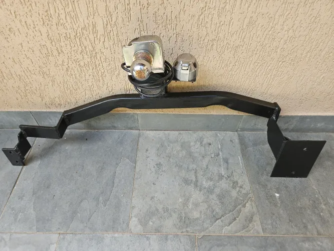Engate reboque Honda Fit 2003 - 2008
