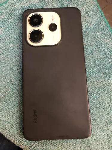 Vendo redmi sem marcas de uso. 