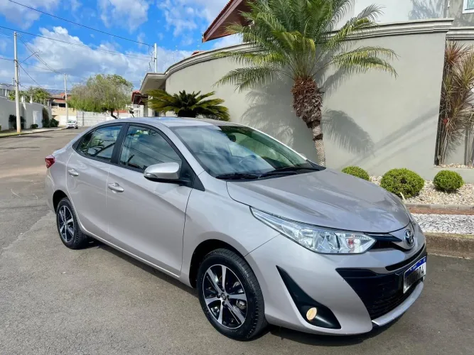 Toyota Yaris XS Sedan 1.5 Flex 16V 4P Aut. 2019