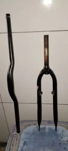 Garfo é guidon em boas condições