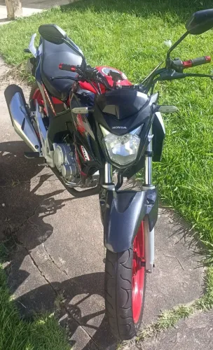 Honda CB TWISTER 250 / 2020