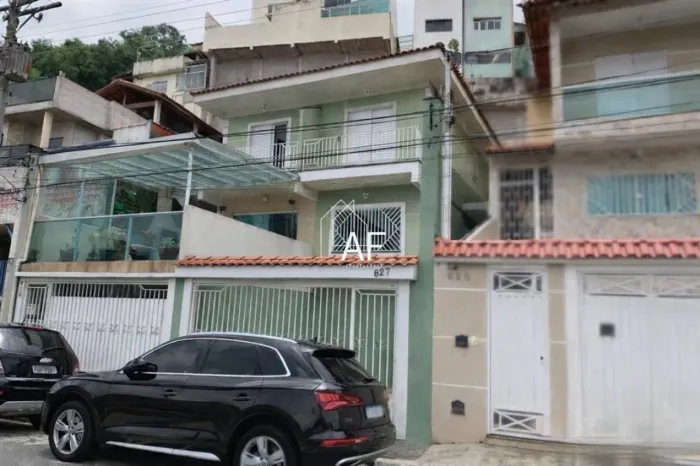 Casa (Sobrado) para Locação, 3 dorm(s), 1 suite(s), 2 vaga(s), 120 m²