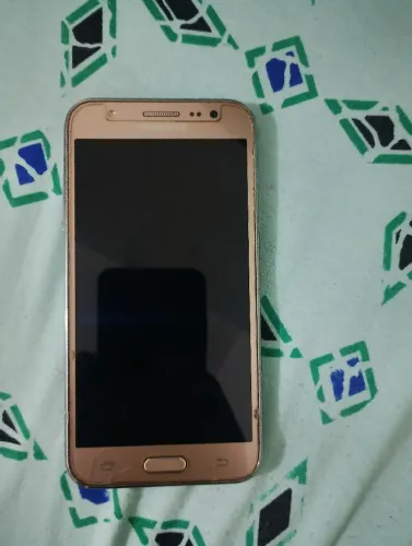 Celular J5 Quebra galho