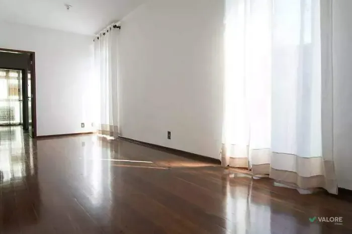 Apartamento de 4 quartos, à venda, no Sion