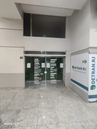 SALA COMERCIAL