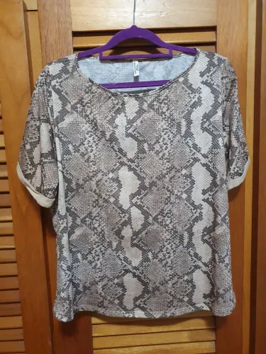 Blusa Lança Perfume animal print tamanho P
