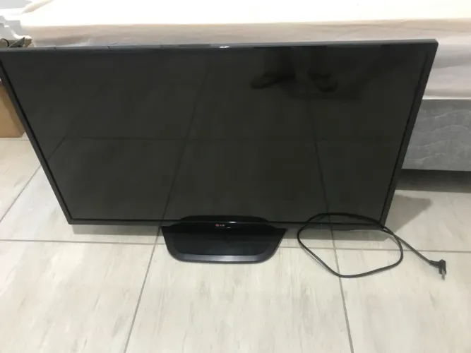 TV LG 42? modelo 42LN5400