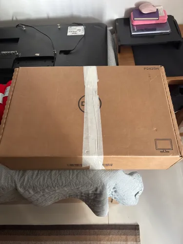 Monitor Dell (entradas danificadas, VGA funcionando)