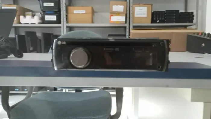 Rádio Automotivo LG LCS500UR - USB / Aux / CD