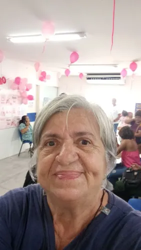 Motorista particular de preferência pessoa idosa.