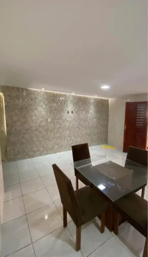 VENDO CASA NO SÃO CRISTÓVÃO. RY