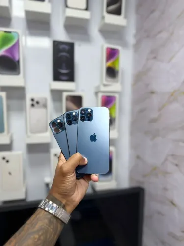 IPHONE 12 PRO 128GB<br>R$ 1.999,00