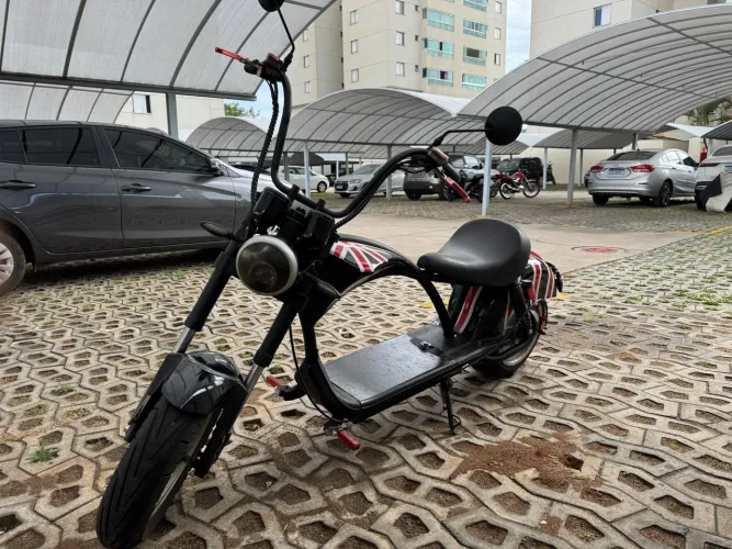 Moto / Scooter Elétrica Chopper